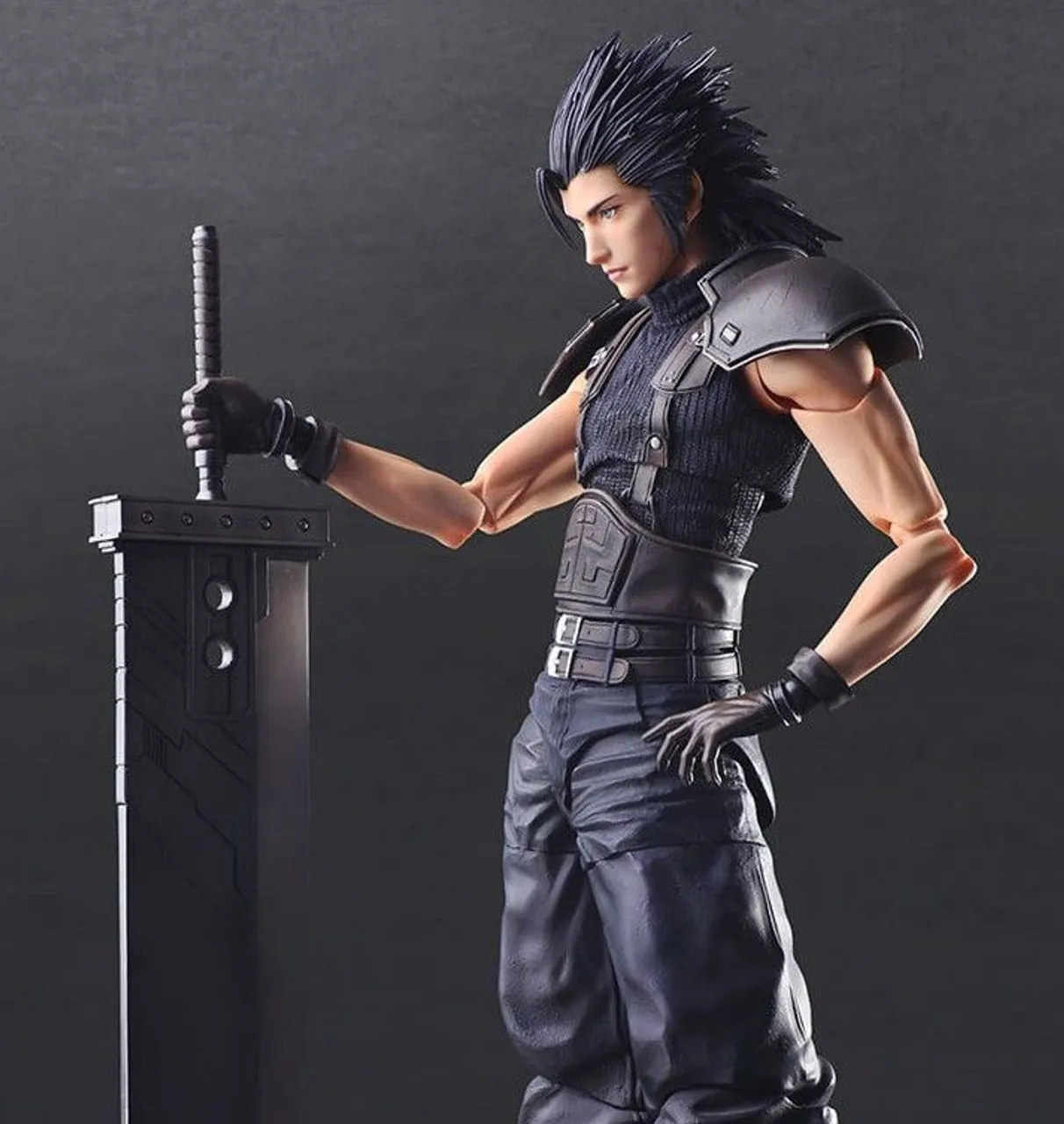 Play Arts Kai Cloud Strife Final Fantasy VII Advent Children