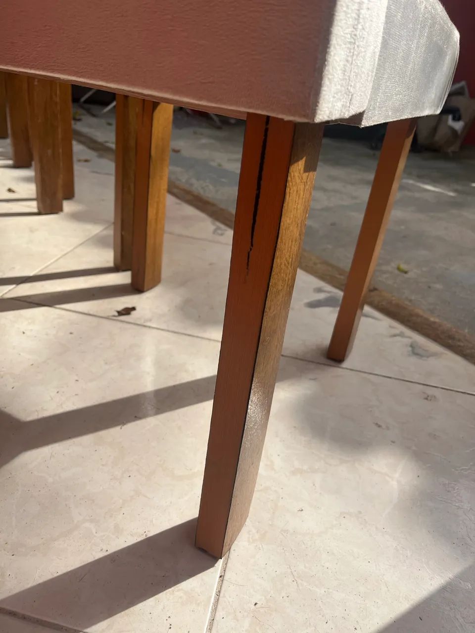 Mesa com 6 cadeiras  - Foto 2