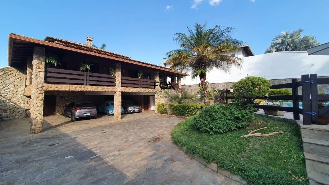 Casa com 6 quartos à venda em Belo Horizonte