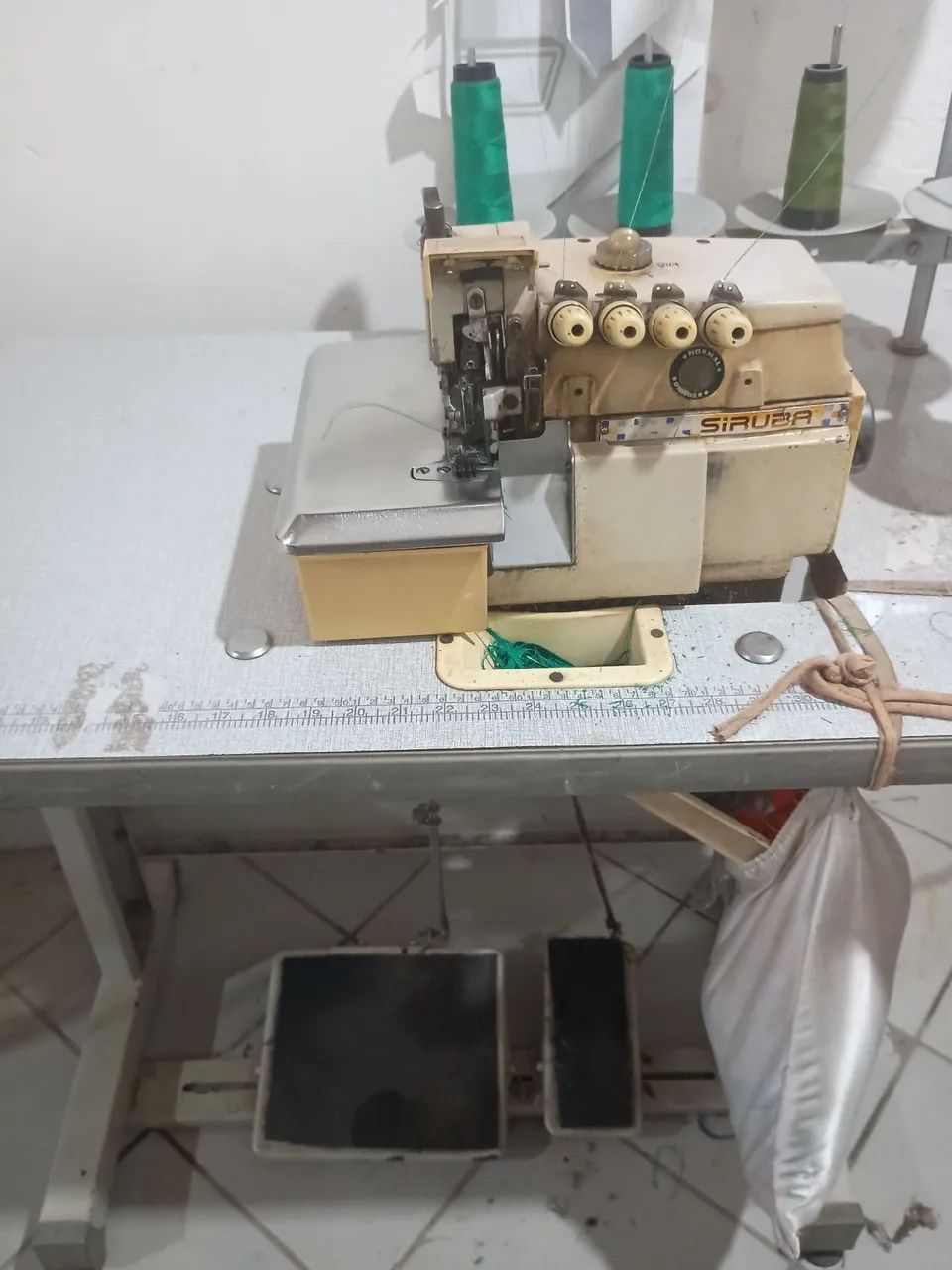 Máquina interloque