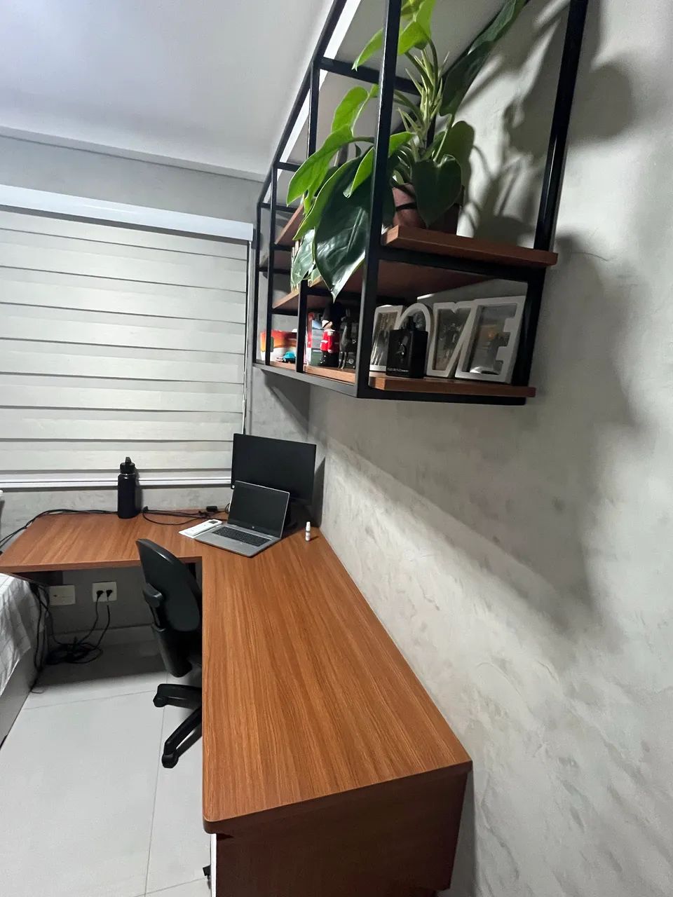 Móveis Para escritório - Mesa / Prateleira / Gaveteiro  - Foto 2