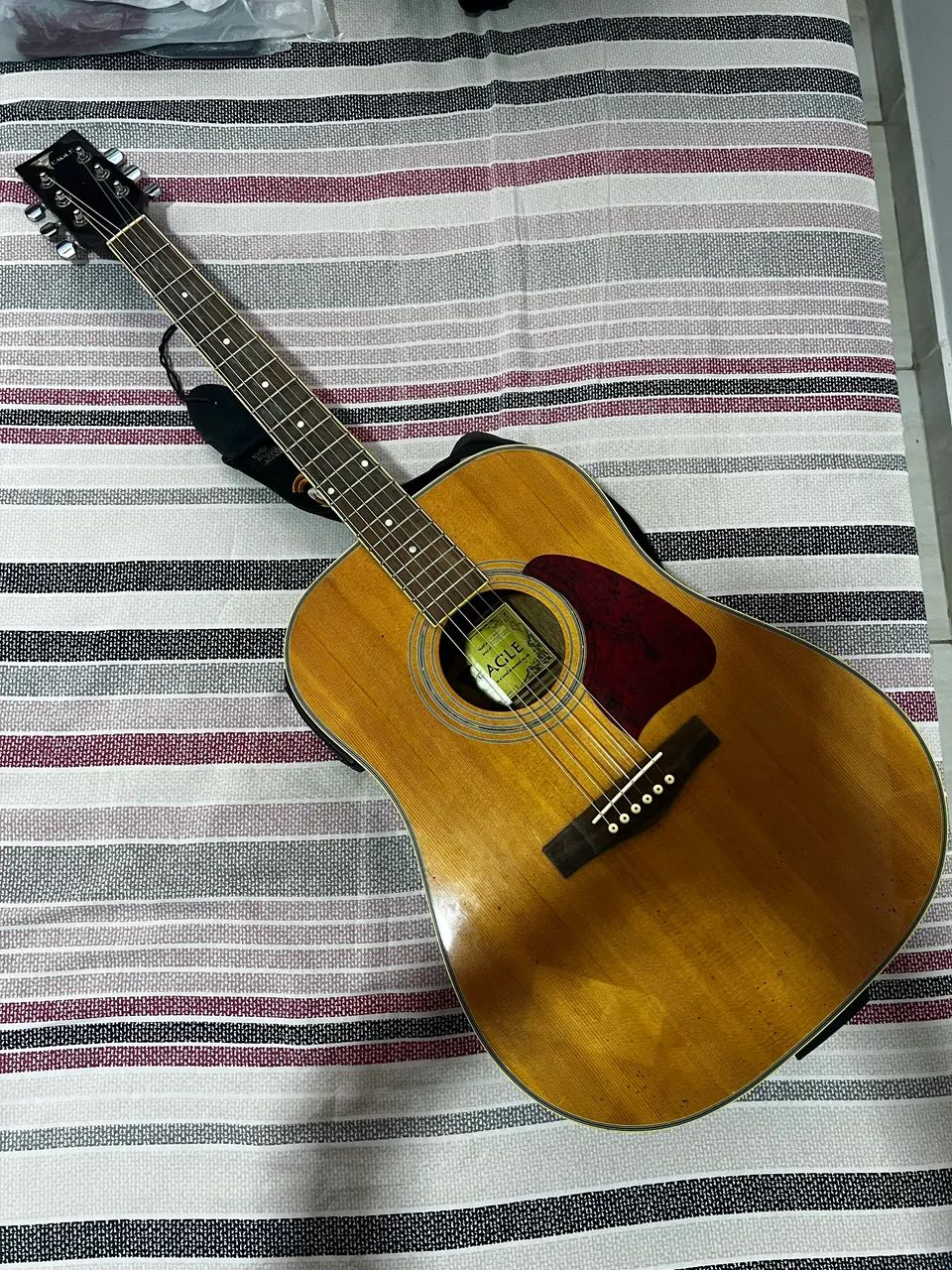? VIOLÃO EAGLE CH-888NT + CASE - SEMINOVO