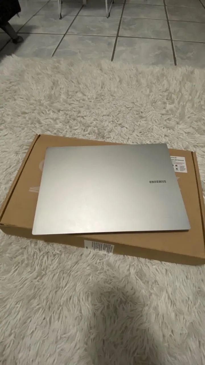 Notebook Samsung Galaxy Book Go - Windows 11 - Foto 2