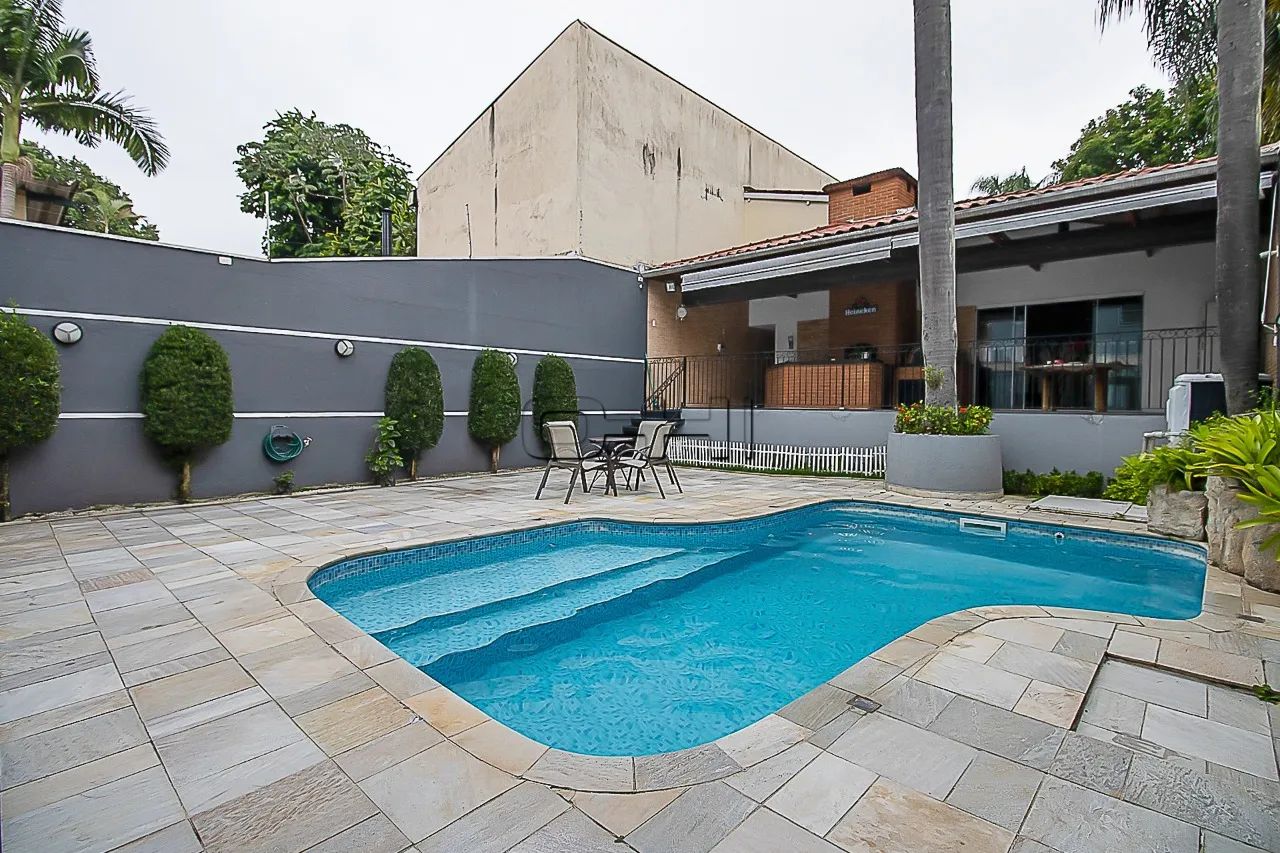 Casa  Venda · 5 dormitórios - Foto 2