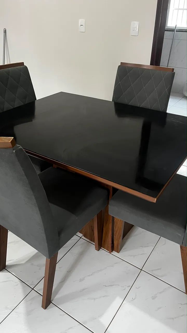 Mesa de jantar com 4 cadeiras - Foto 2