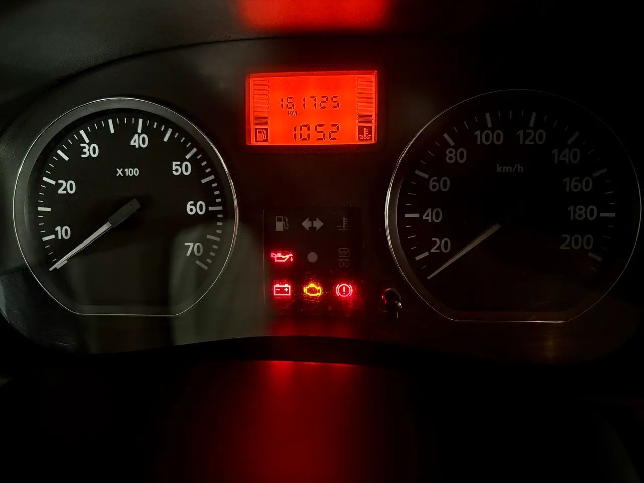 Renault Sandero Expression Hi-flex 1.0 16V 5P 2011 - Foto 3