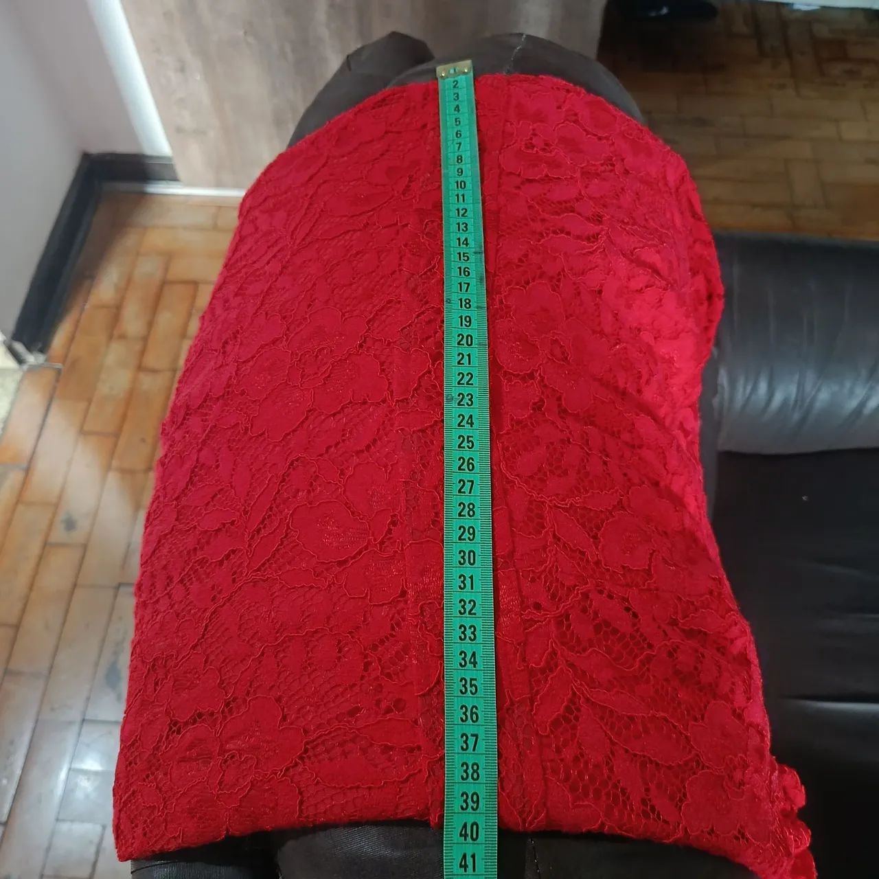 Vestido de renda Vermelha - Foto 2