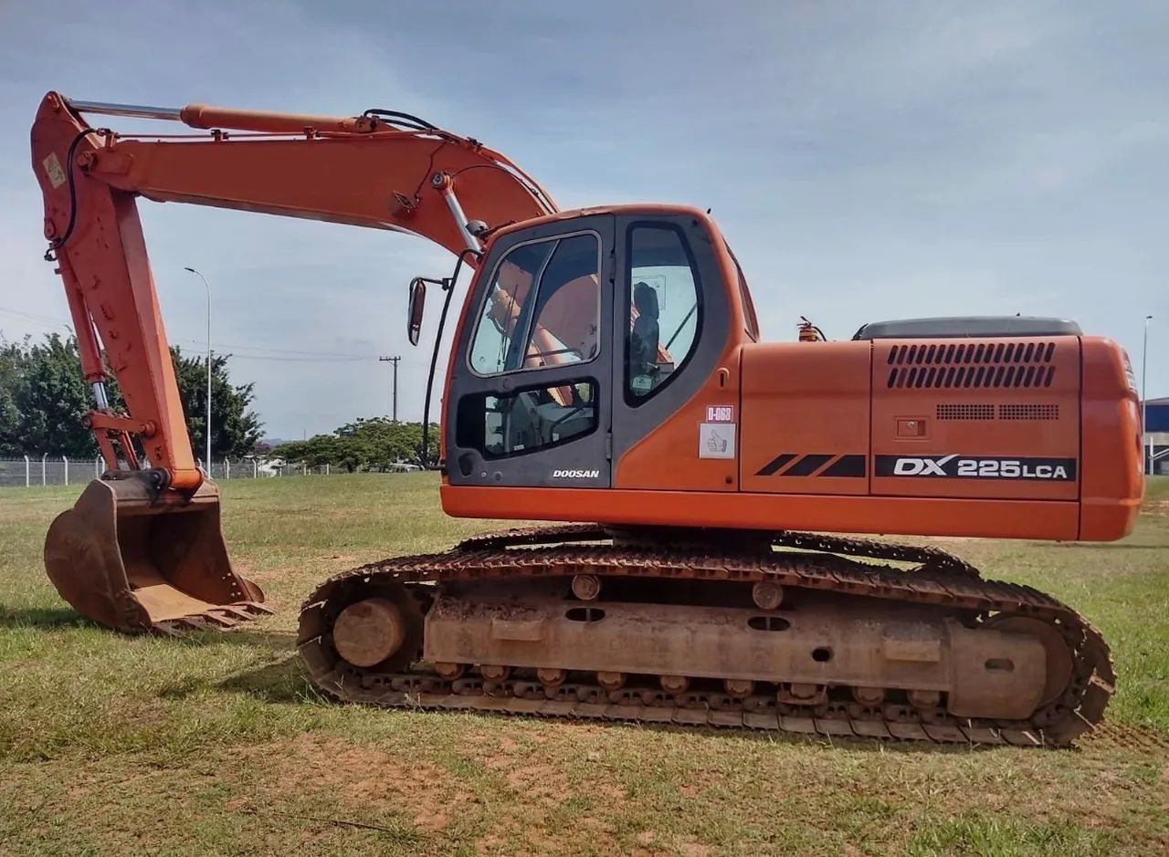 Escavadeira doosan dx225  - Foto 4