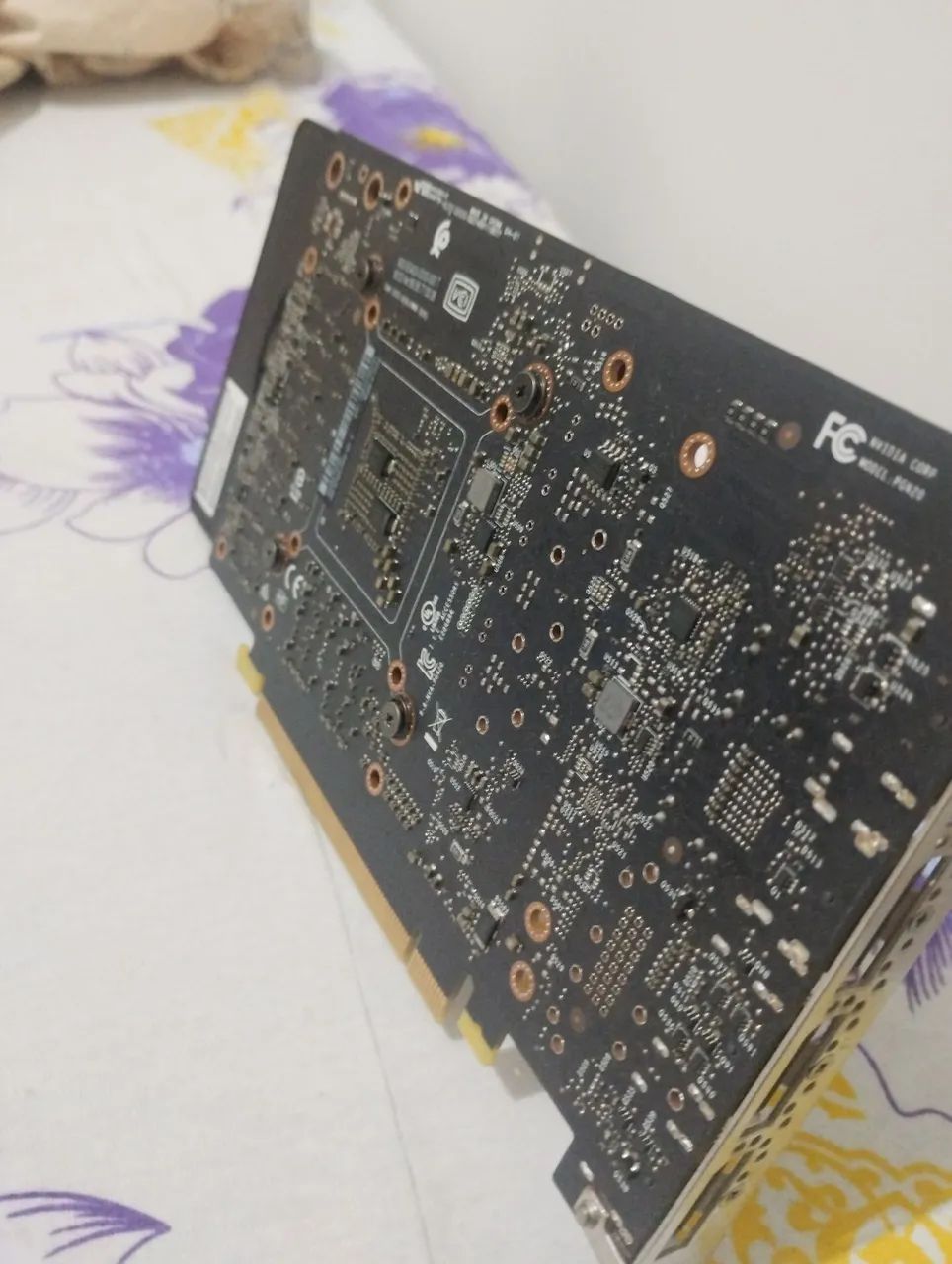 Placa de Vídeo NVídia Quadro P2200 - Foto 2