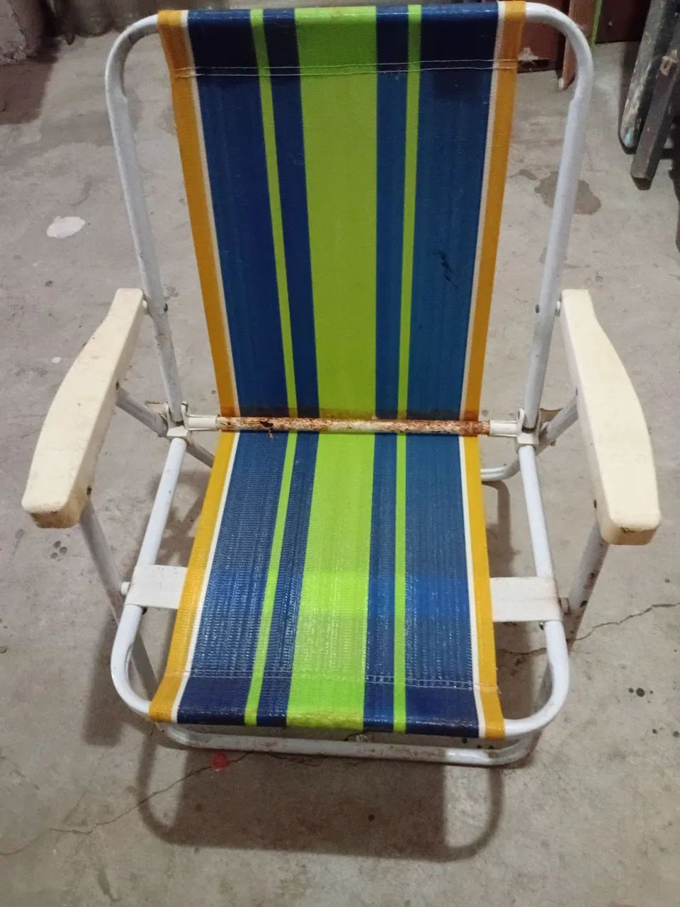 Cadeira de praia usada