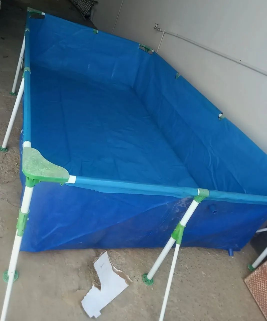 Piscina de lona resistente a venda