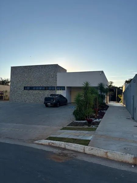LOTE CONDOMINIO FECHADO