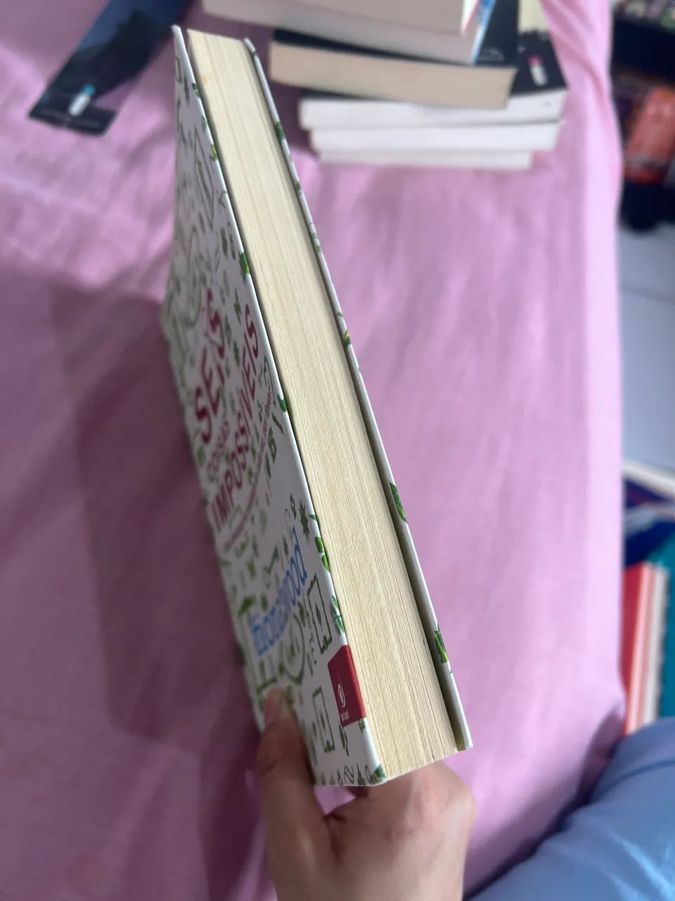 Livro seis coisas impossíveis  - Foto 2