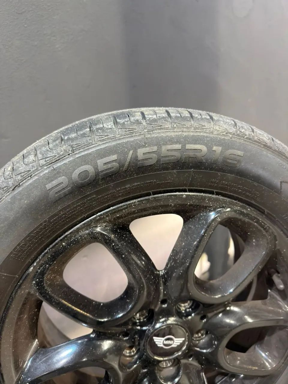 Pneus e Rodas aro 16 - Foto 4