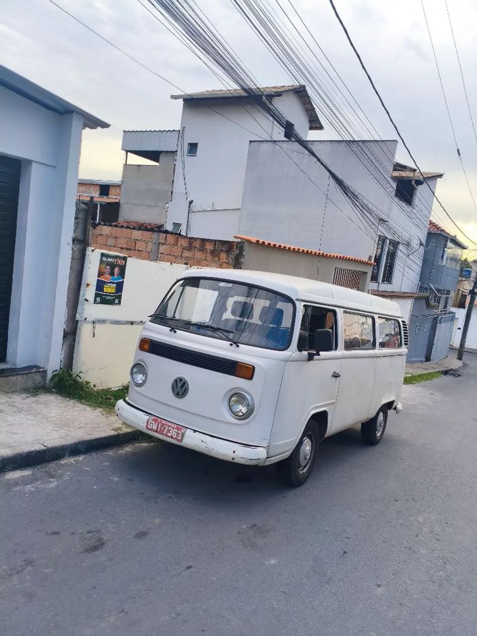 Volkswagen Kombi Lotação 1.6 MPI 2004