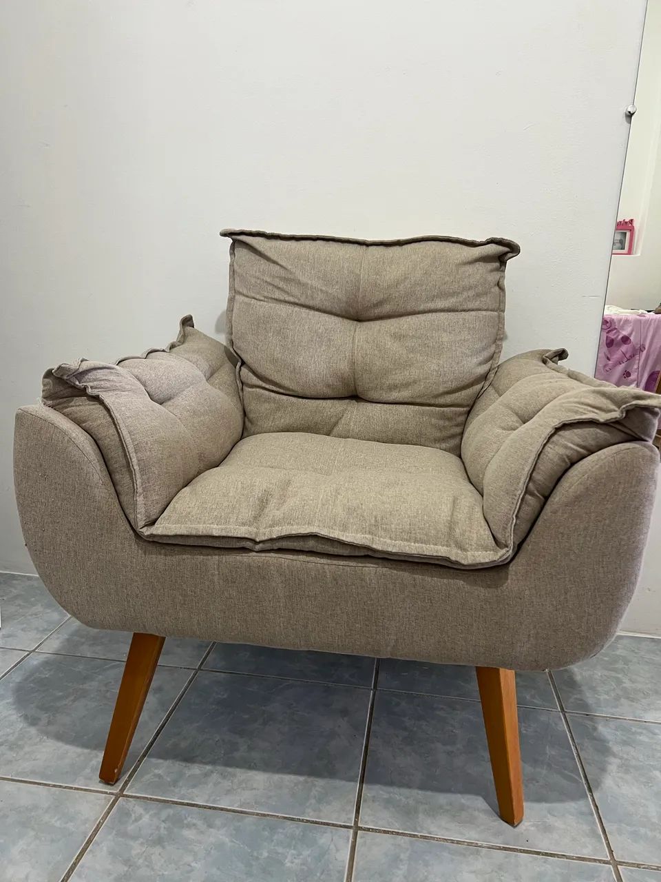 Vendo Poltrona nova 