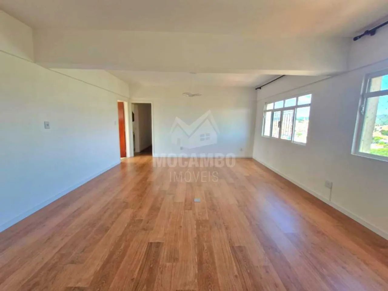Apartamento : / Residencial / Centro - Foto 2