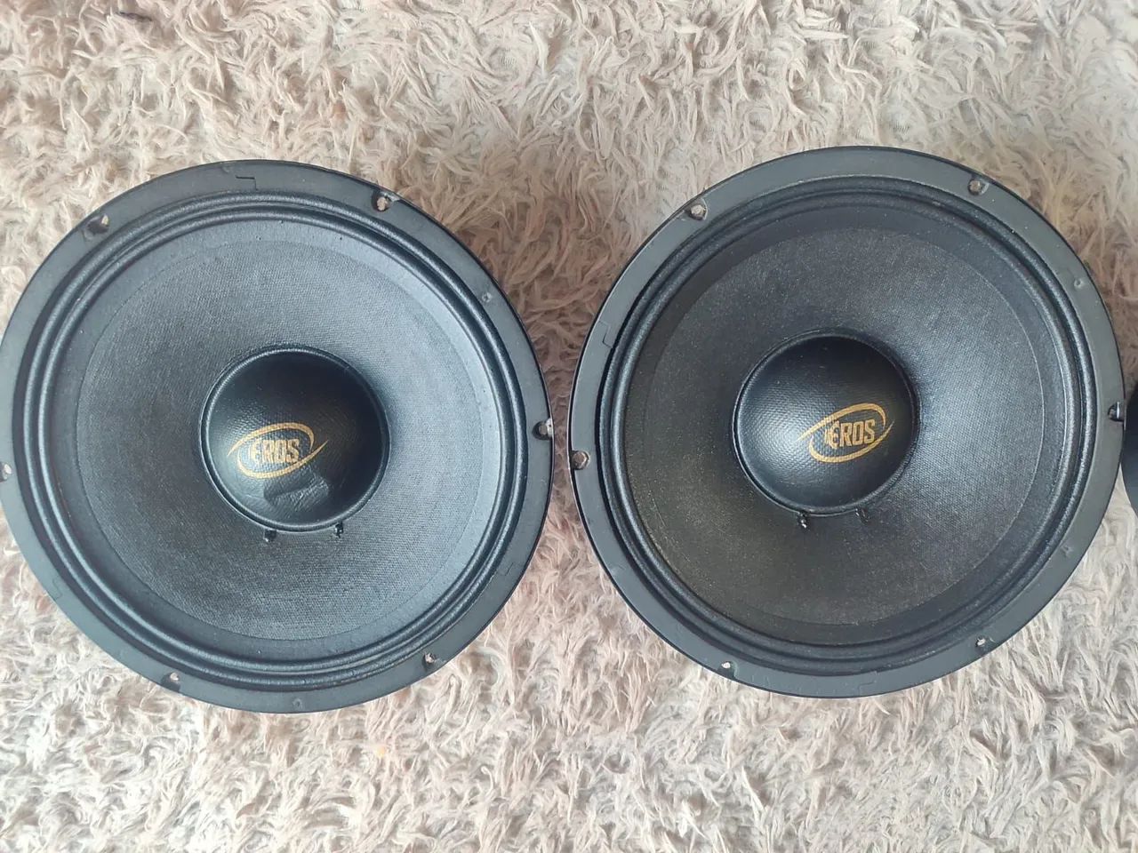 Vendo médios de 10p com caixas