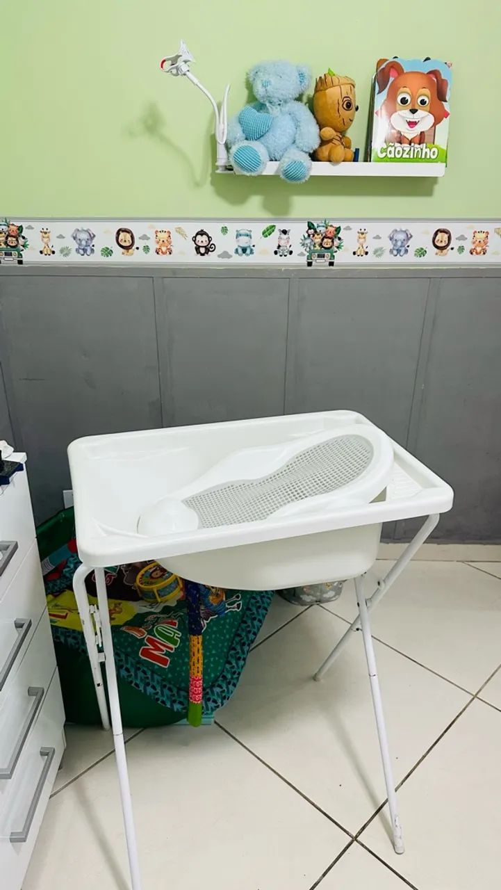 BANHEIRA DE BEBÊ COM SUPORTE E REDUTOR