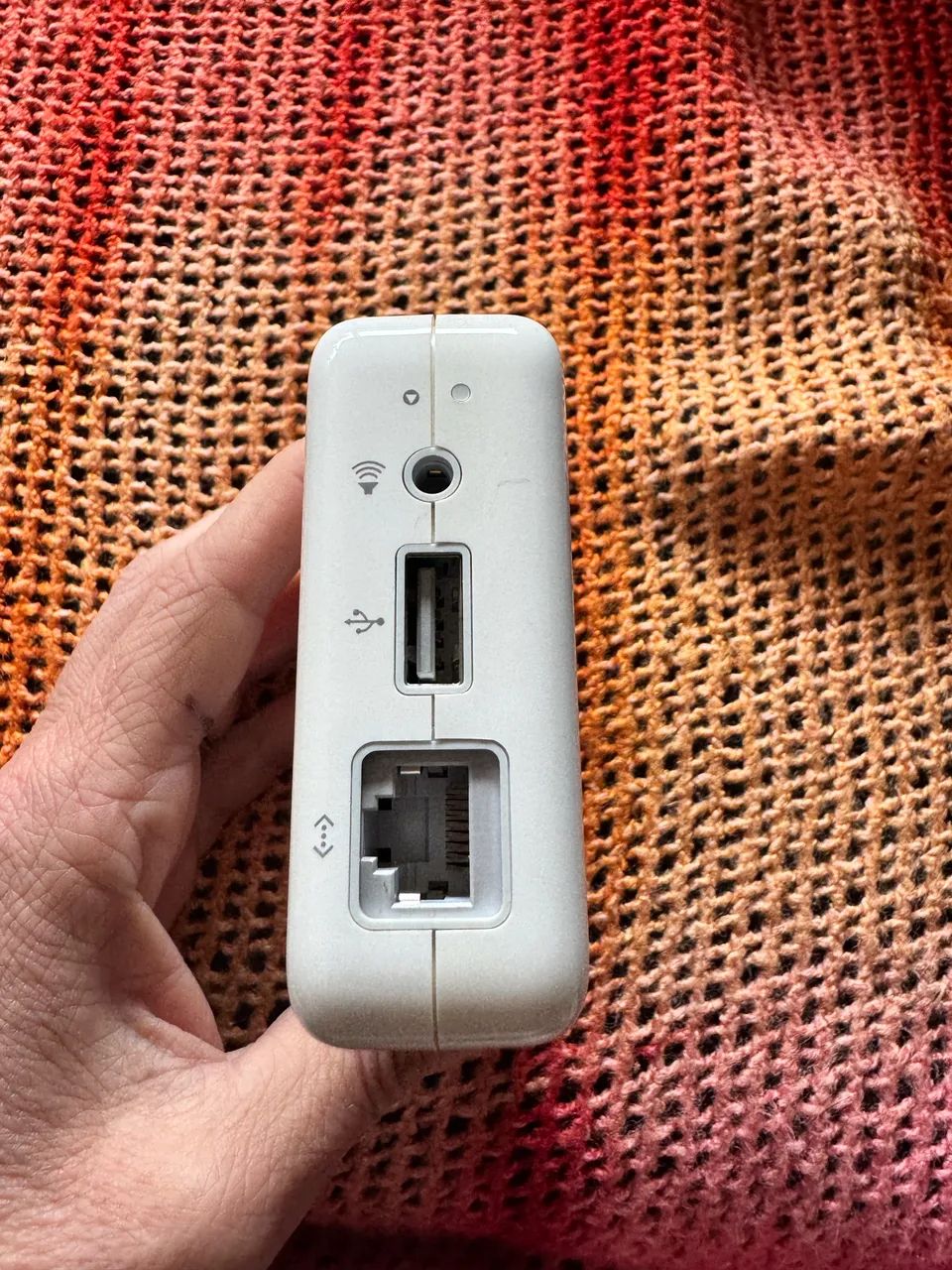 Apple AirPort Express A1264, uma estação base Wi-Fi compacta - Foto 2