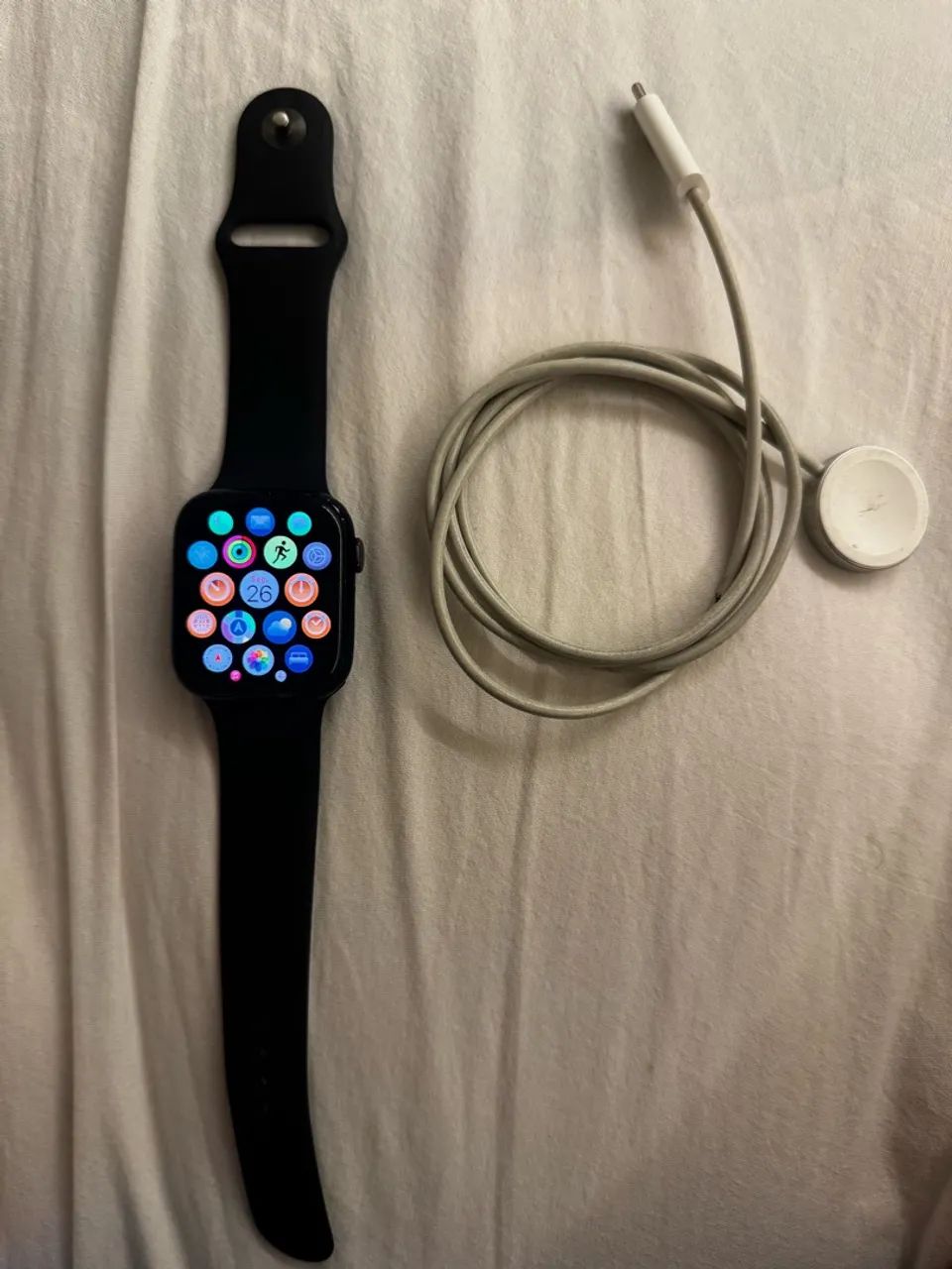 Apple Watch Series 8 (GPS + Celular) - Foto 2