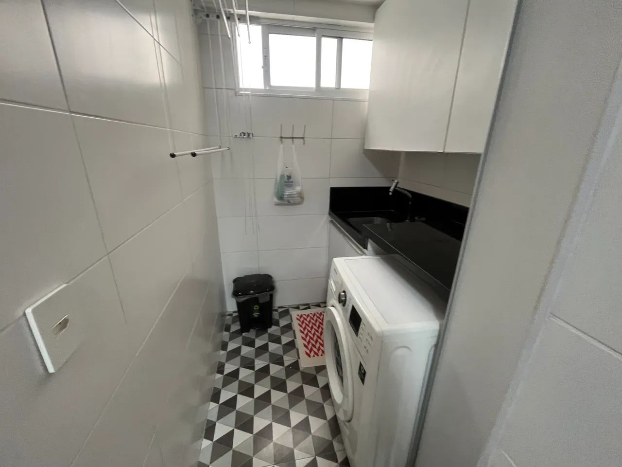 Apartamento mobiliado no 17 andar, com vista para o mar - Foto 8