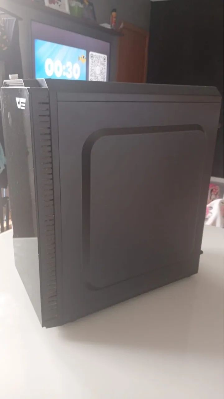 Gabinete gamer AIGO
