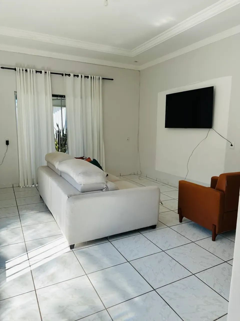 Imóvel para venda com 130 metros quadrados com 4 quartos em Jardim Comodoro - Cuiabá - MT - Foto 2