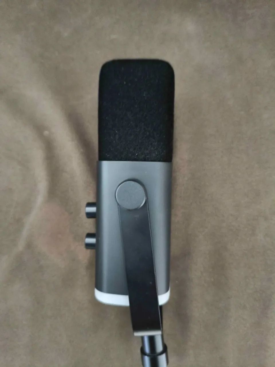 Microfone Fifine AM8 Dinâmico para Podcast, Streaming e Jogos com USB/XLR - Foto 3