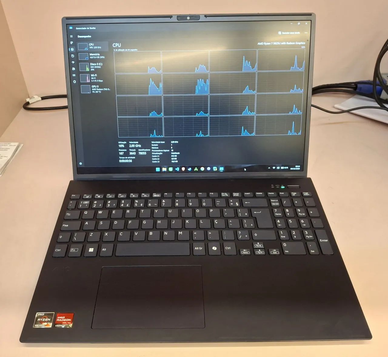 VAIO FE16 AMD® Ryzen 7-5825u - Foto 2