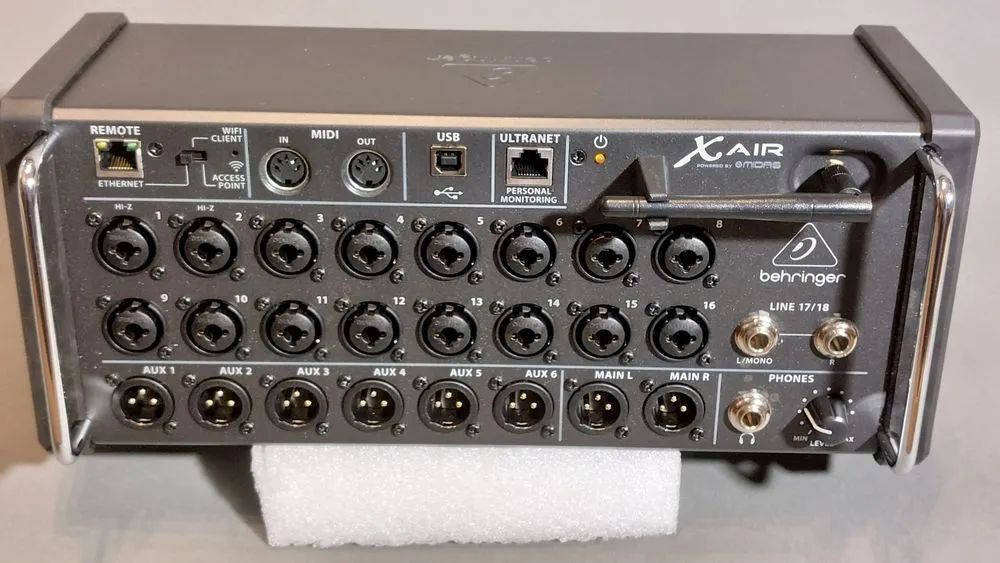 Behringer xr18 - Foto 2