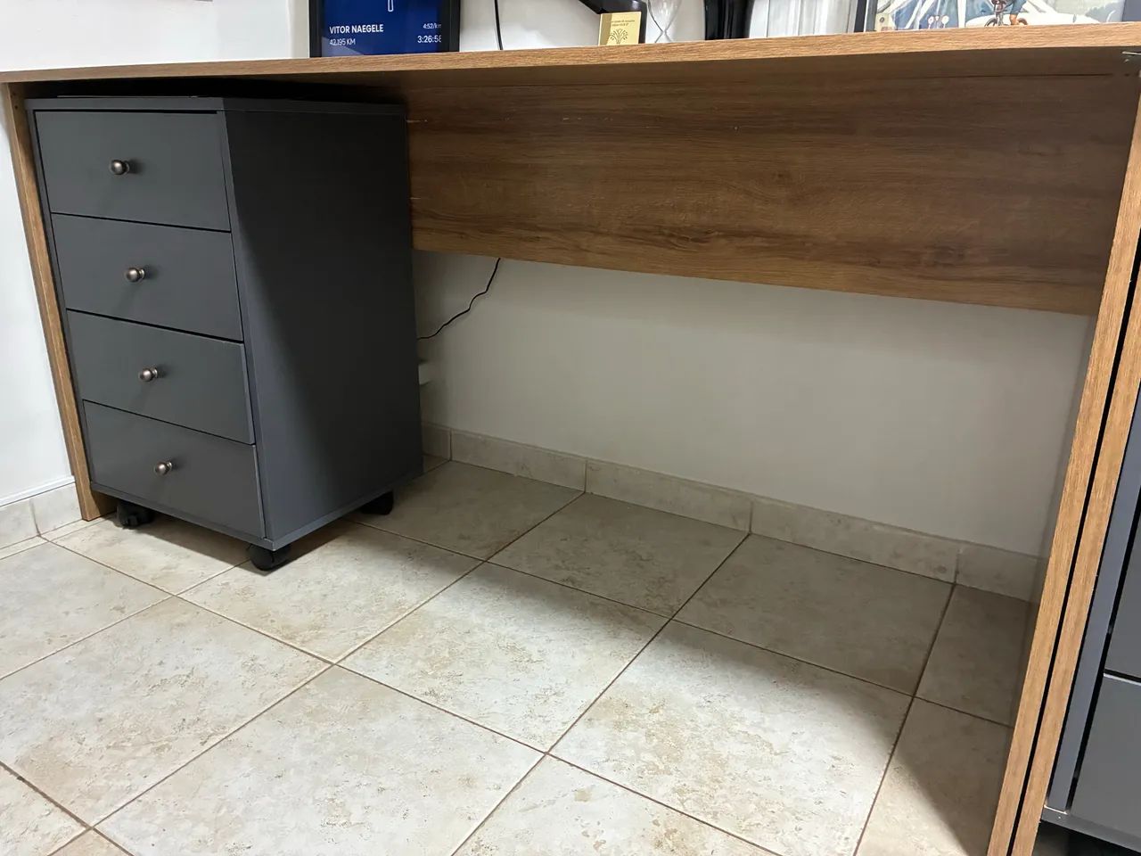 Mesa de Trabalho / Home Office 150cm - Escrivaninha - Foto 2