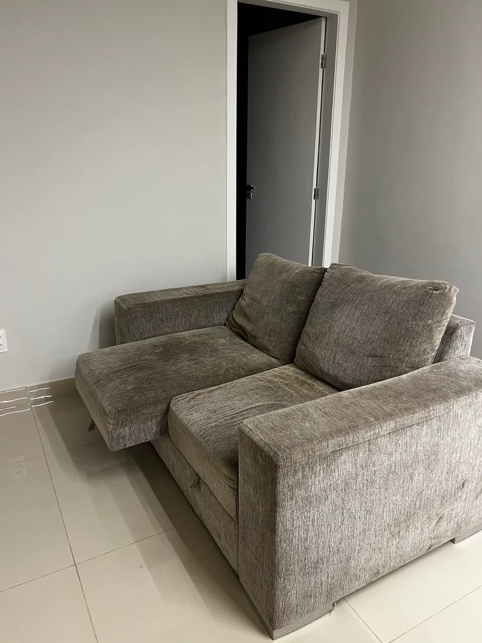 Sofá 2 lugares em excelente estado