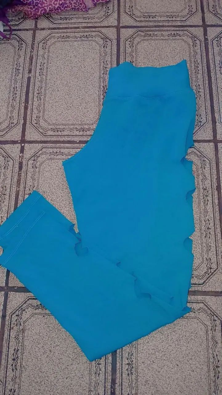 Roupas variadas, vestido, saia, blusa e legue - Foto 2