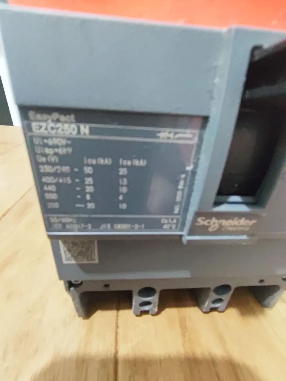 Disjuntor EZC250N 125 A - Foto 3