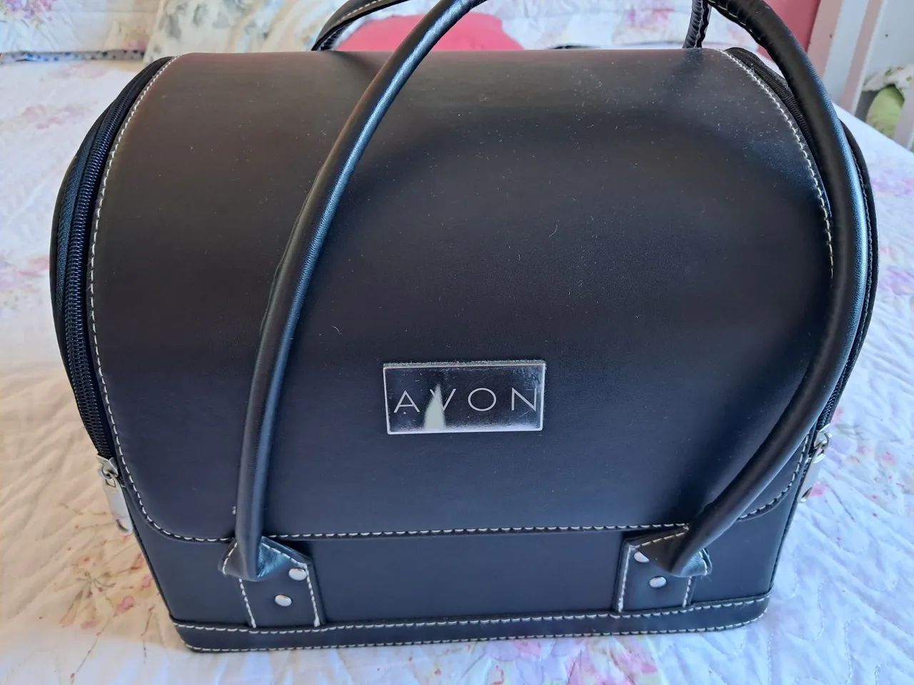 Maleta para Maquiagem AVON