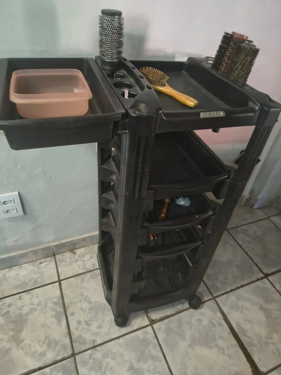 Carrinhos de apoio de salão de beleza - Foto 2
