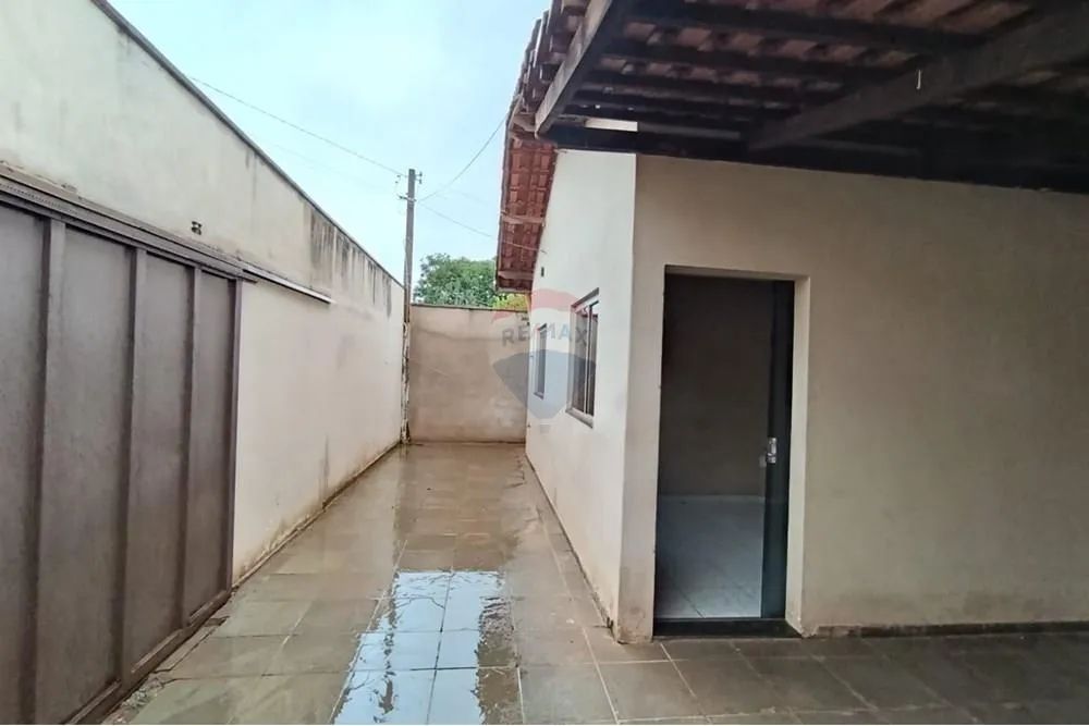 Casa À Venda, Com Dois Quartos, No Bairro Independência Em Ituiutaba-MG. - Foto 2