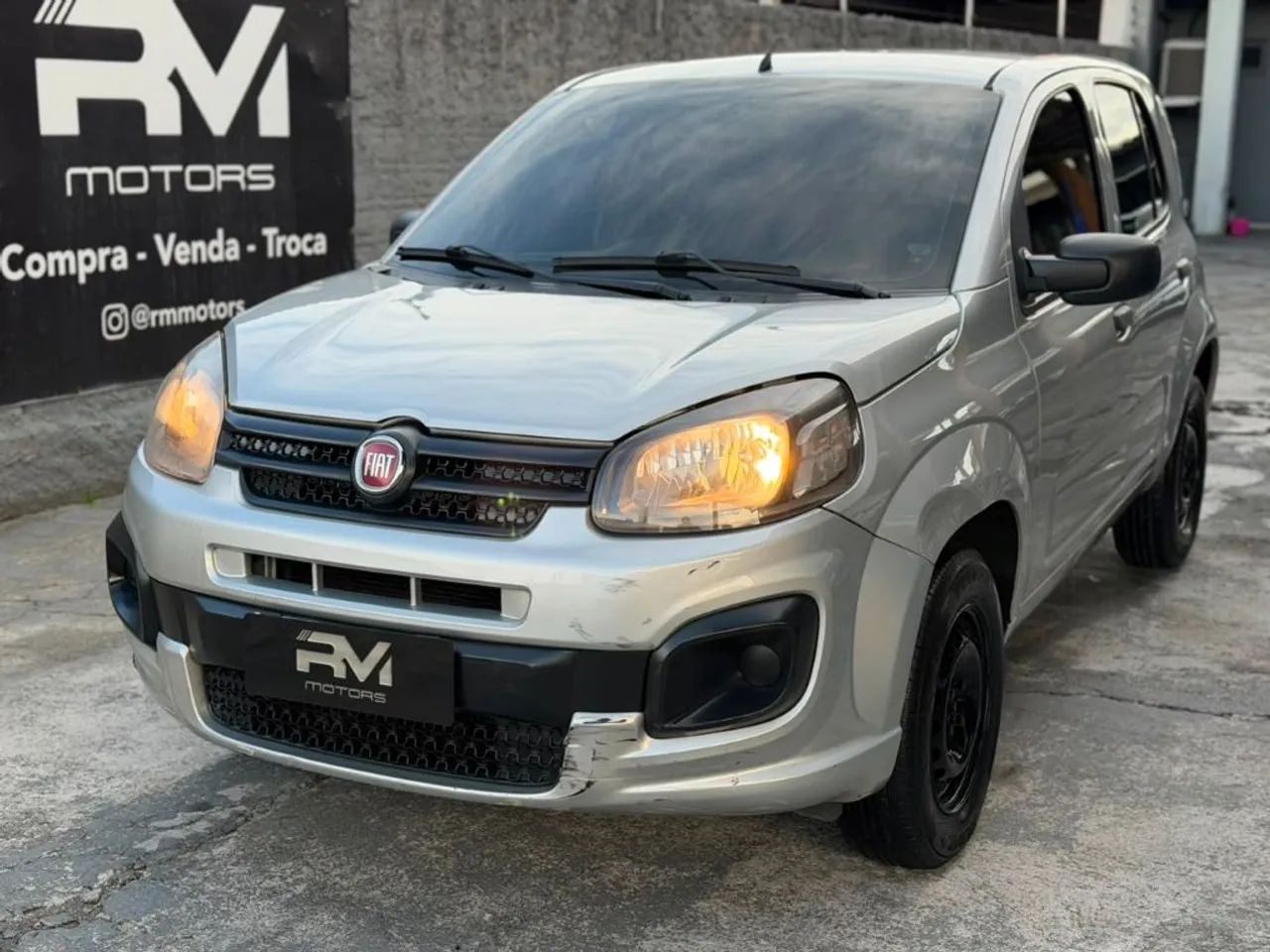 Fiat Uno Attractive 1.0 EVO Fire Flex 8V 5P 2021