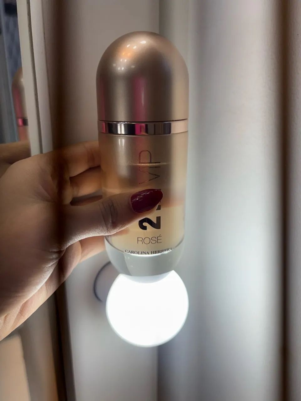 perfume original 212 vip rose 80ml - Foto 3