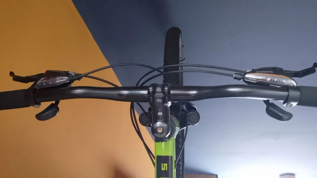Bicicleta Absolute Shimano 29 - Zero nunca foi usada  - Foto 4