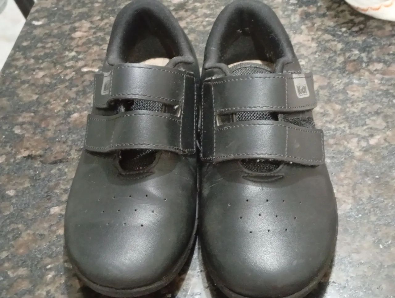 Unisex Kids' Black Sneakers