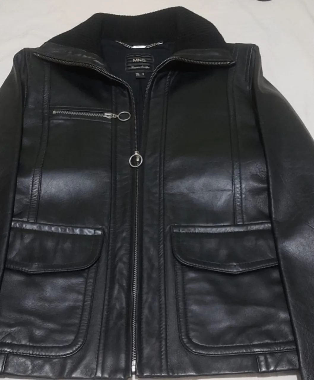 Casaco em couro preto Mango - Foto 5