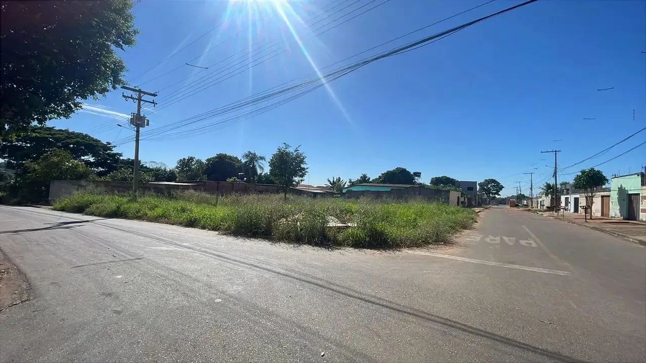 2 Lotes de 405,30m² e 450,70m² (Esquina e c/ Esquina) Jardim das Acacias