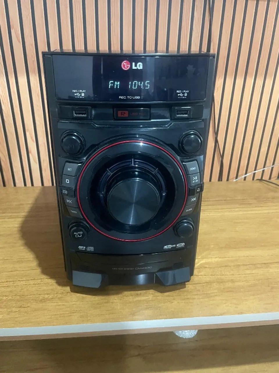 Mini System Lg CM4330 com defeito  - Foto 3