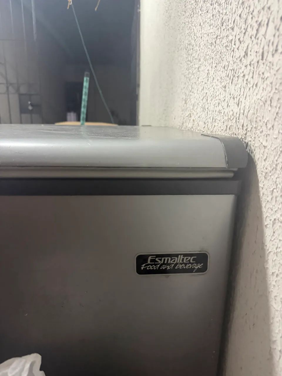 Freezer Horizontal Esmaltec 215 L Litros - Foto 2