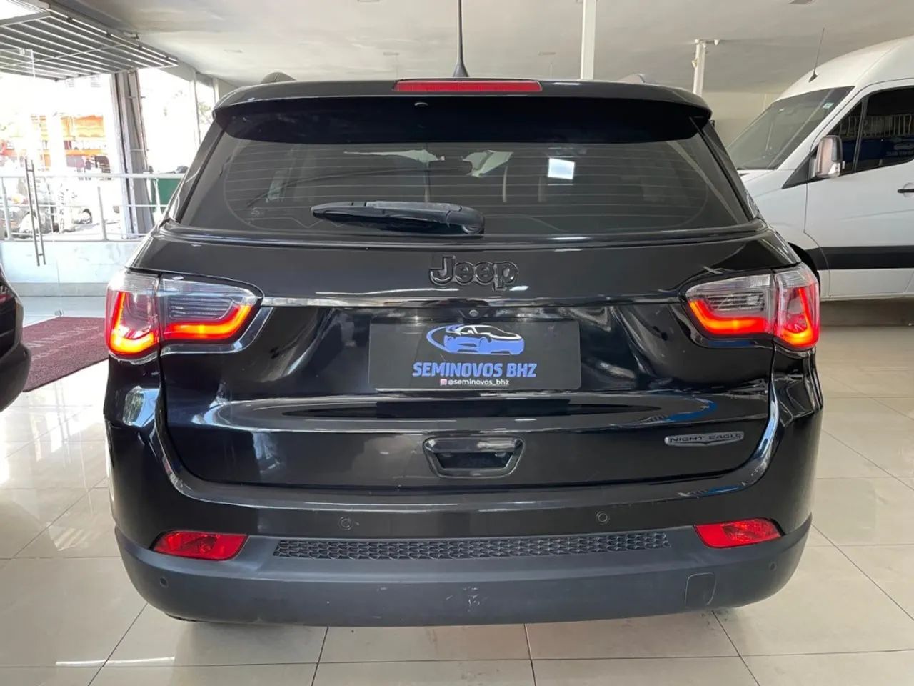 Jeep Compass Night Eagle 2.0 4X2 Flex 16V AUT 2018 - Foto 5