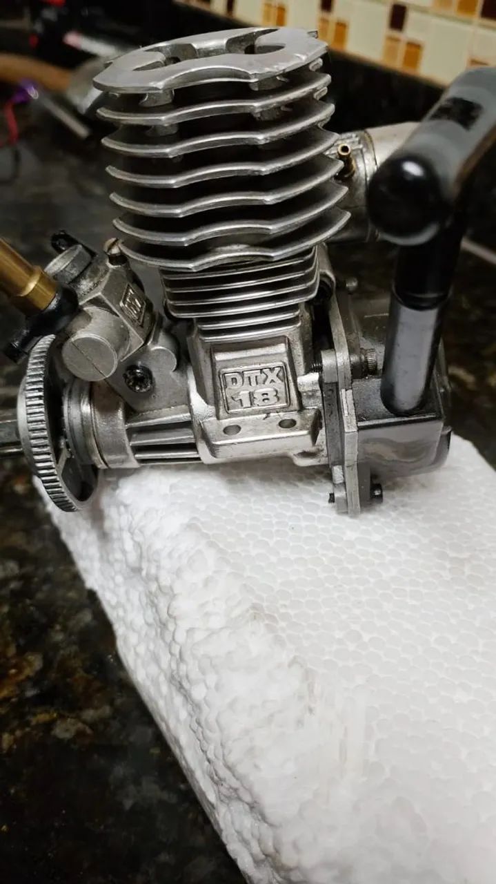 Motor de automodelo DTX 18