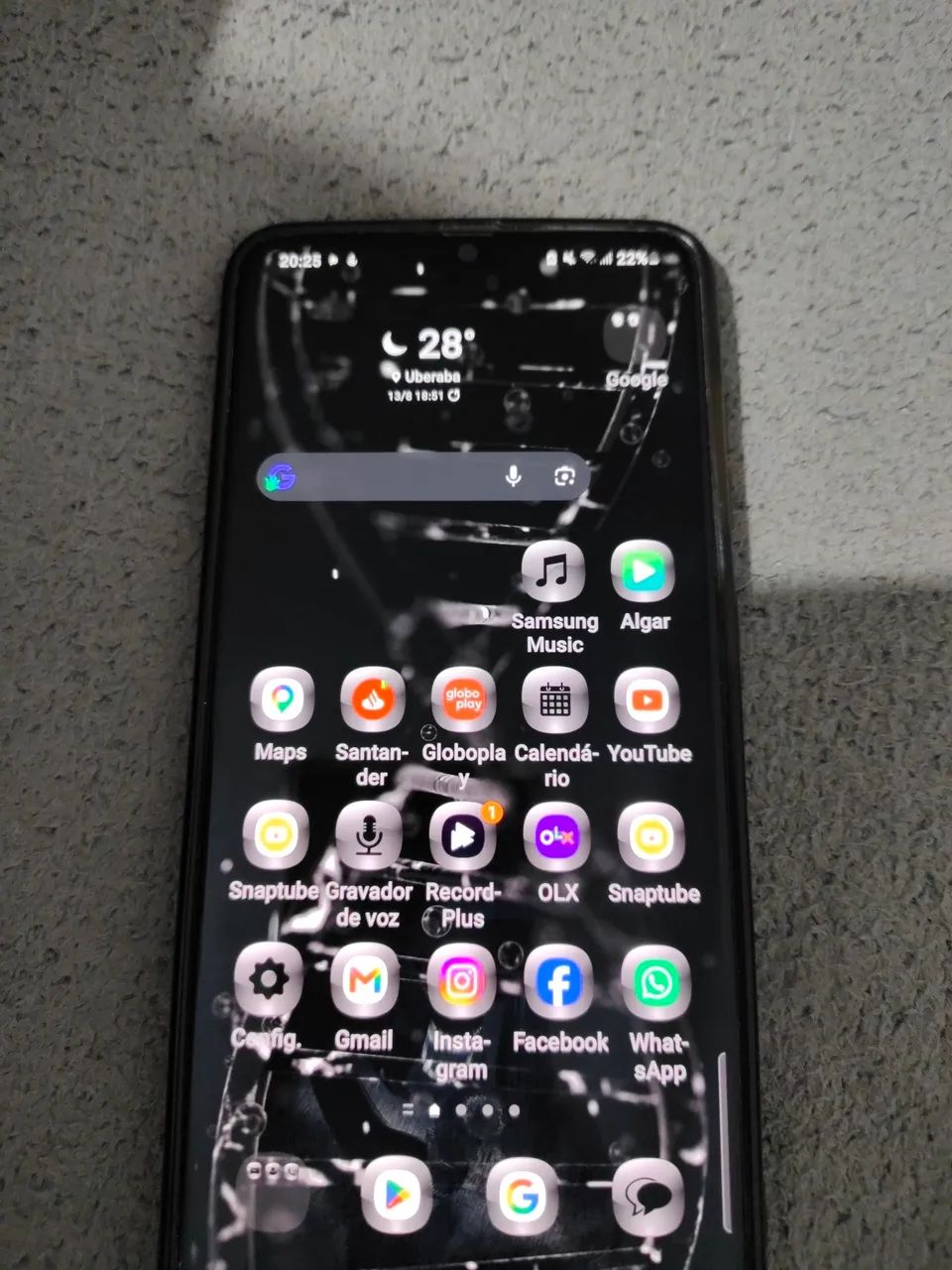 Vendo Samsung Galaxy A70 em ótimo estado.