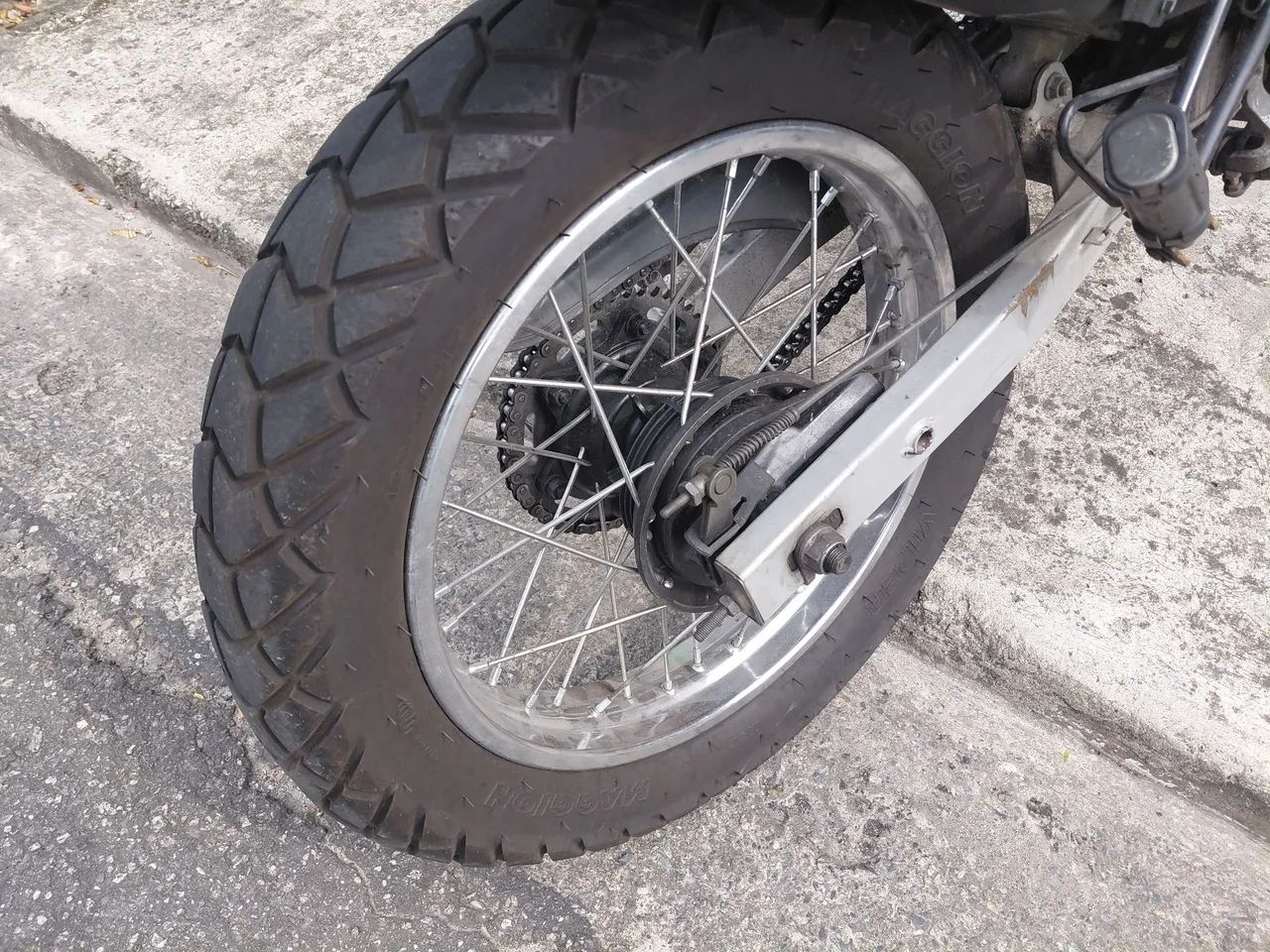 Honda Bross 160  - Foto 5